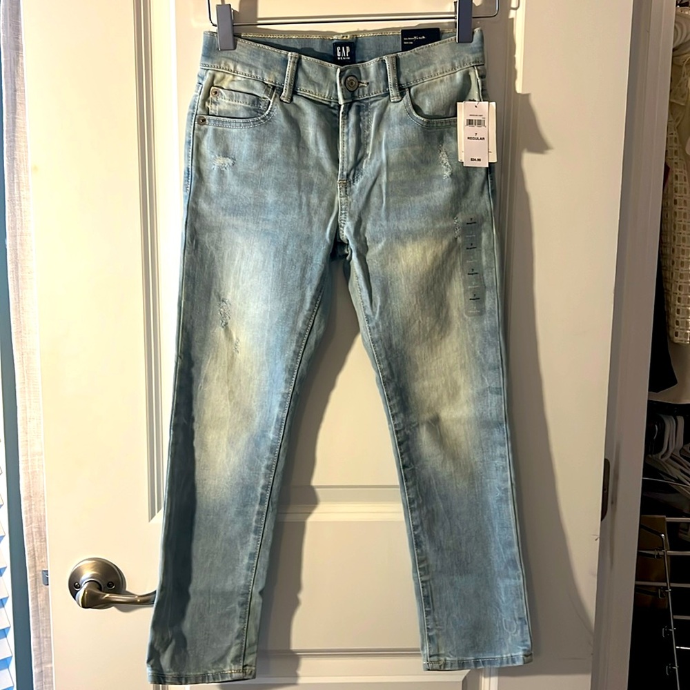 NWT Boys Gap Jeans size 7 regular. High stretch slim fit.